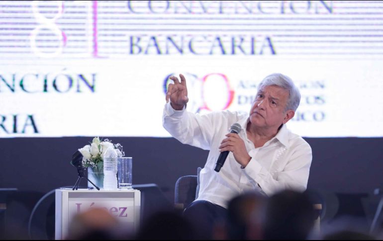 López Obrador dijo que en todo caso, Anaya y Meade tampoco deberían participar en el proceso porque están acusados de desvíos. SUN / ARCHIVO