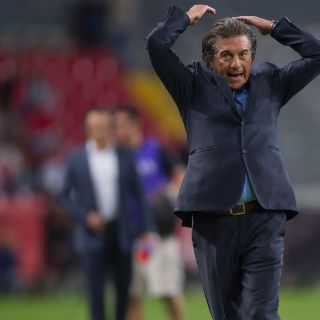 Arbitraje falla para darle emoción al torneo, afirma Romano