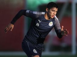 El atacante surgido de las fuerzas básicas podría tener minutos en este par de cotejos si el técnico argentino Matías Almeyda así lo decide. TWITTER / @Chivas