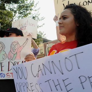 Casa Blanca ofrece extender DACA a cambio de 25 mil MDD para muro