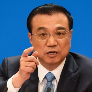 China pide a EU actuar "racionalmente" para evitar guerra comercial