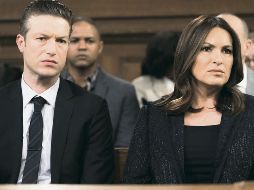 Nuevos misterios. La serie sigue sorprendiendo a los espectadores. En la foto, Peter Scanavino y Mariska Hargitay. ESPECIAL