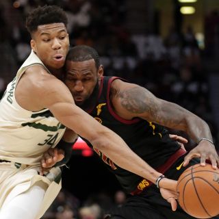 LeBron comanda victoria de los Cavaliers