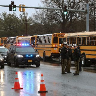 Atacante de colegio en Maryland ha muerto, revela la policía