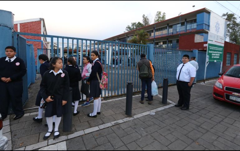 Padres de familia y maestros advirtieron que las clases no se reanudarían en la institución hasta que haya las condiciones de seguridad. NTX / ARCHIVO