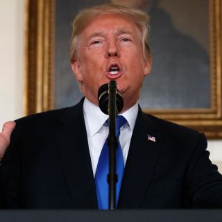 Trump presume de financiación para iniciar construcción de muro