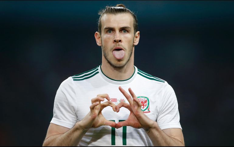 El atacante de la Selección de Gales marca tres goles en la victoria de 6-0 obtenida en un encuentro amistoso contra China. AP