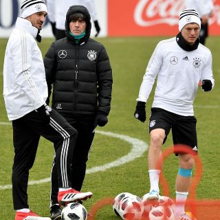 Técnico de Alemania ve al Tri al nivel de Argentina y Chile