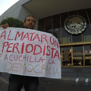 Denuncian amenazas contra periodista asesinado en Veracruz