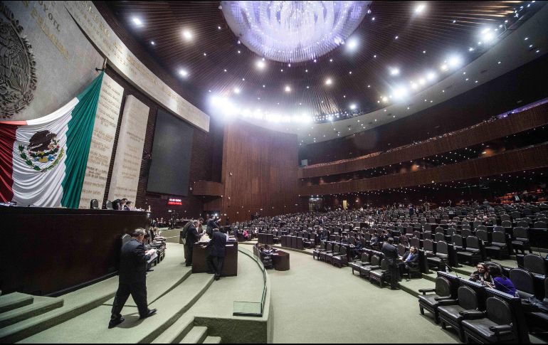 El pleno del Palacio Legislativo de San Lázaro aprobó las licencias para los legisladores que buscan otro cargo de elección popular. SUN / ARCHIVO