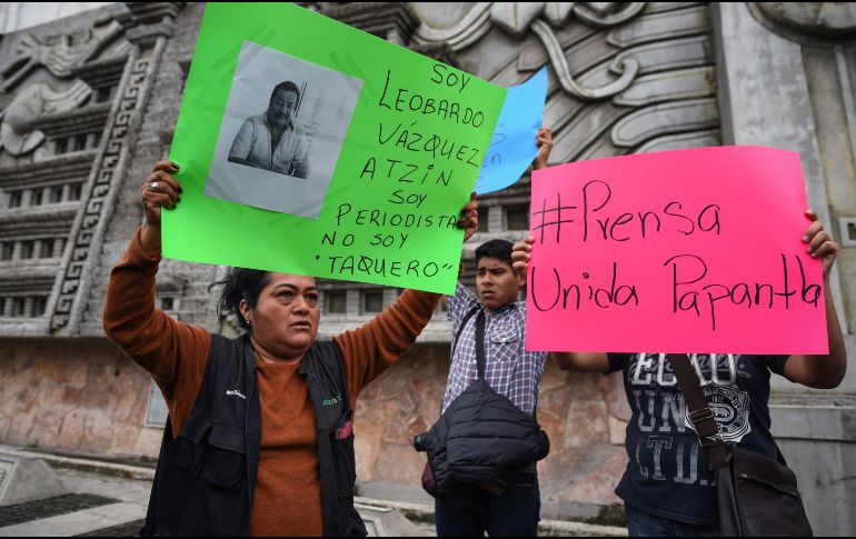Periodistas veracruzanos protestan por la muerte de Vázquez Atzin en el municipio de Papantla. AFP / V. Razo