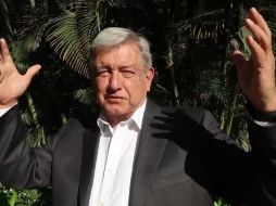 Respecto a la construcción del Nuevo Aeropuerto Internacional de la Ciudad de México, aclaró que lo que pide su equipo es revisar el proyecto. FACEBOOK / Andres Manuel Lopez Obrador