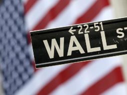 A lo largo de la semana, los tres indicadores reportaron números rojos.  AP / ARCHIVO