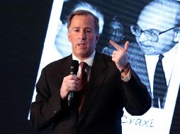 Meade aseguró que el financiamiento del nuevo aeropuerto está garantizado con recursos públicos y privados. SUN / A. Ojeda