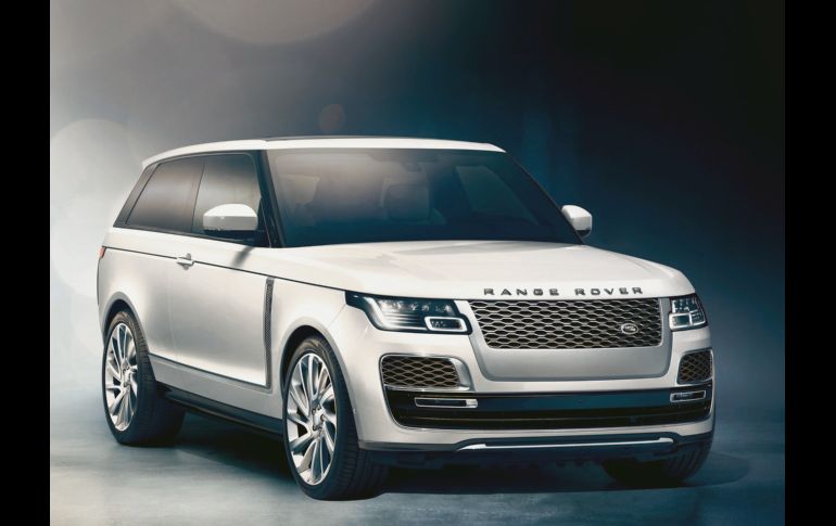 Land Rover lanza al Range Rover SV Coupé, que pretende ganar adeptos con su nueva forma.