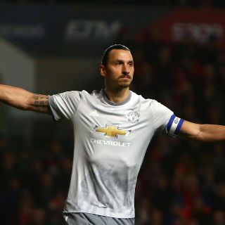 Ibrahimovic revela que decisión de ir al Mundial depende de él