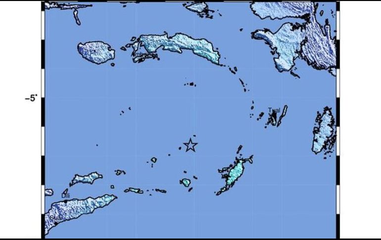 El epicentro se situó en una zona poco poblada del mar de Banda, a 222 kilómetros al noroeste de las islas indonesias de Tanimbar. EFE / USGS