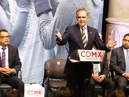 Mancera indicó que su objetivo es explicar de qué se trata el proyecto del gobierno de coalición. SUN / A. Salinas