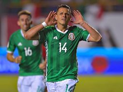 Con 29 años de edad, Javier Hernández el hombre que más goles ha firmado con la elástica nacional; hasta ahora, lleva 49 anotaciones en su cuenta personal. MEXSPORT / ARCHIVO