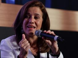 Zavala señala que por cada spot que ella pueda transmitir, sus adversarios partidista podrán lanzar 306 anuncios en radio y televisión. NTX / ARCHIVO