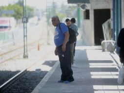 Cuatro trenes circulan aplicando un circuito de Periférico Norte a la estación Juárez; un tren opera de Juárez a Santa Filomena en forma de péndulo. EL INFORMADOR / ARCHIVO