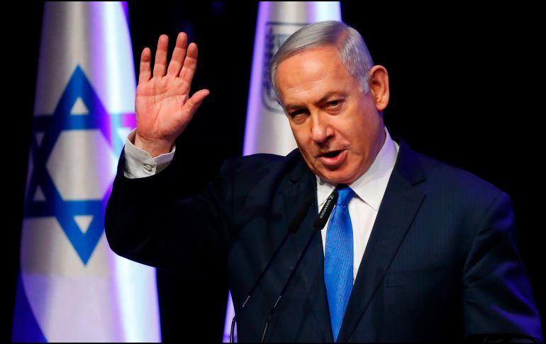 Netanyahu llegó al hospital en su coche oficial y no en ambulancia, y será sometido a unas pruebas. AFP / J. Guez