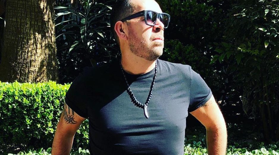 D'Alessio mostró las heridas en su rostro e indicó que se rompió el hueso debajo del dedo meñique. INSTAGRAM / jorgedalessio