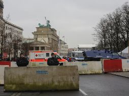 Autoridades desalojaron el edificio como medida preventiva. AP/ARCHIVO