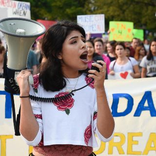 Juez avala demanda a favor del DACA