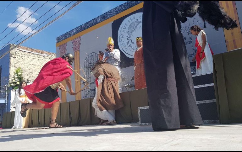 Hacia las 15:30 horas se había estimado una asistencia de unas 18 mil personas. ESPECIAL/