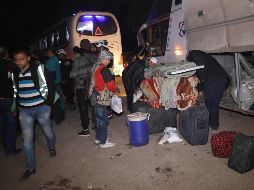 Con estas personas ascienden ya a 42 mil, entre civiles y combatientes, los evacuados de Guta Oriental que han partido hacia Idleb. AFP/O. Haj Kadour
