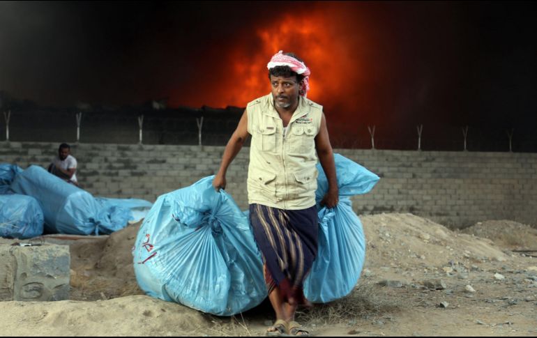 Hasta el momento se desconoce cuántas instalaciones resultaron dañadas o cuál fue la causa del siniestro. AFP/ A. Hyder