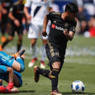 Zlatan o Ronaldo me da igual; hay que reflexionar: Carlos Vela