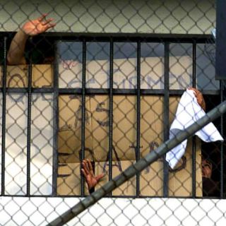 Reportan siete policías muertos durante motín en penal de Veracruz