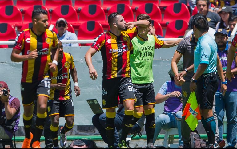Los Leones Negros de la UdeG vencieron hoy 2-0 al Atlético San Luis y clasificaron como tercer lugar general.  MEXSPORT/C. de Marchena