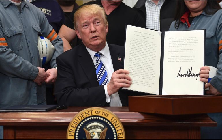 Los aranceles son en respuesta al incremento que ordenó Trump a la importación de acero y aluminio. AP / ARCHIVO