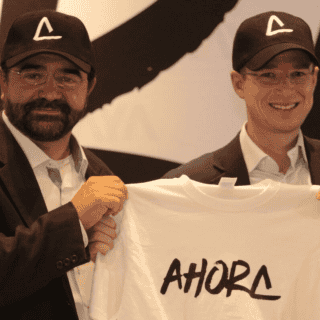 Morena demanda ante el INE retirar spots en apoyo a Anaya