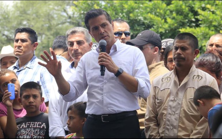 Peña Nieto afirma que México se ha movido 