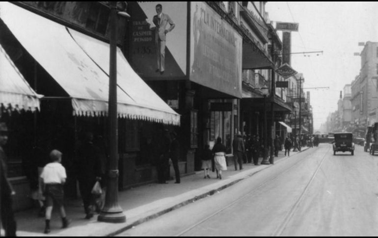 Está famosa calzada corre desde Naucalpan (Estado de México) hasta el Zócalo de Ciudad de México. La primera versión de esta vía fue construida en el siglo XIV. EL INFORMADOR / ARCHIVO