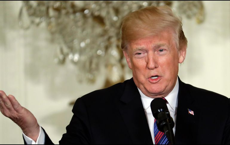 El mandatario afirma también que planea que las Fuerzas Armadas estadounidenses 