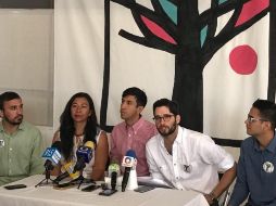 Kumamoto ofreció hoy una rueda de prensa en compañía de los candidatos independientes Rodrigo Cornejo, Pablo Montaño, Alberto Vale y Juana Delgado. TWITTER / @pkumamoto