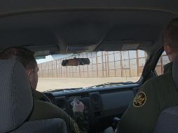 Donald Trump dijo que evaluaba desplegar al Ejército americano en la frontera con México. EFE / ARCHIVO