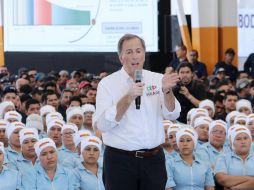 En el puerto de Mazatlán, Meade fue cuestionado sobre las nuevas amenazas que lanzó el presidente de EU, Donald Trump. NTX / Especial