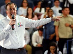 En 2017, como secretario de Hacienda, Meade se negó a declarar sus ingresos fuera del gobierno, sus bienes inmuebles y los posibles conflictos de interés. EFE/J. Cruz