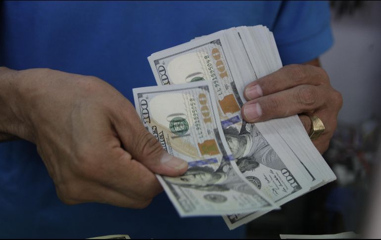 El tipo de cambio pagadero en el país se ubica en 18.2044 pesos. EL INFORMADOR / ARCHIVO