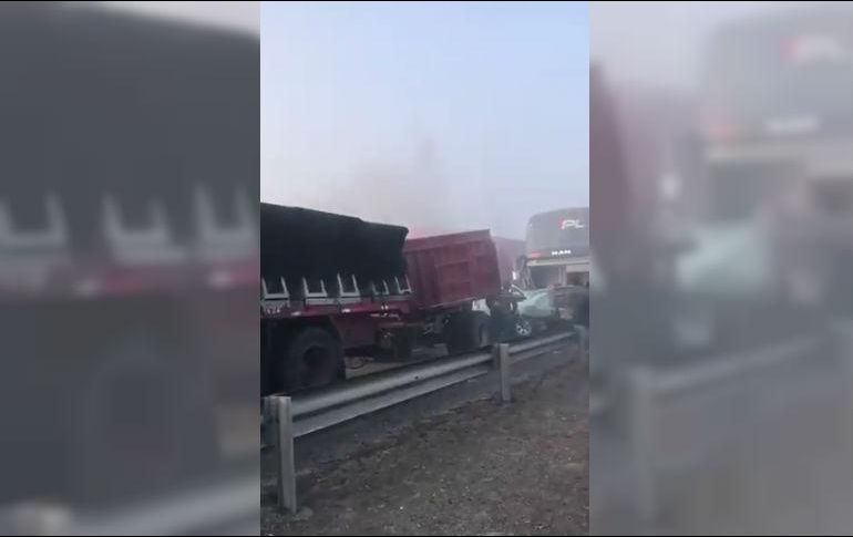 El fallecido manejaba un autobús de pasajeros. TWITTER / @DELTACHILE1