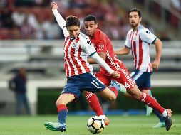 Isaac Brizuela concretó un contragolpe orquestado por Rodolfo Pizarro para poner a Chivas a un paso de la Final de Concachampions. MEXSPORT