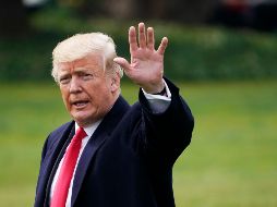 El mandatario llegó a amenazar a México con cancelar el Tratado de Libre Comercio de América del Norte (TLCAN) y a Honduras con retirarle la ayuda exterior si no detenían la caravana. AFP / ARCHIVO