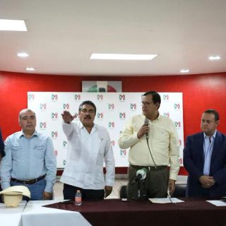 En plena campaña renuncia Pizano al PRI estatal; llega Ramiro Hernández