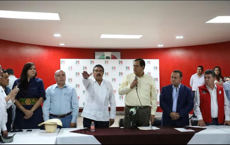 El ahora presidente del tricolor en Jalisco instó a quienes han dejado las filas del partido a regresar.  TWITTER / @ramirohdezg